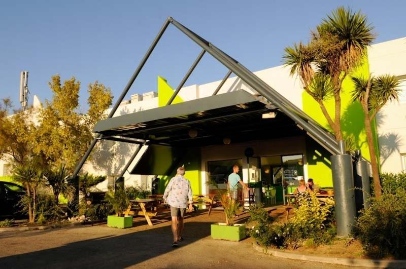 Lemon Hotel Le Coteau Esterno foto